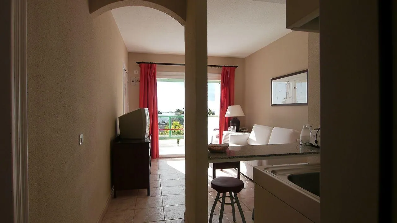 Guacimeta Apartamentos Puerto del Carmen  0*, Puerto del Carmen (Lanzarote) İspanya